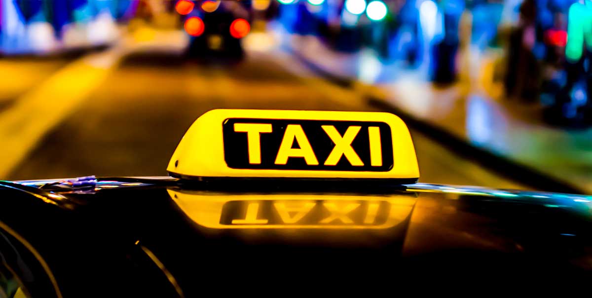 Taxi symbol - Copyright © orelphoto - stock.adobe.com
