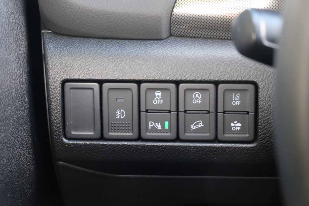 Suzuki Vitara control panel