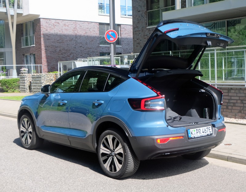 Volvo C40 Recharge Pure Electric Twin 1st Edition